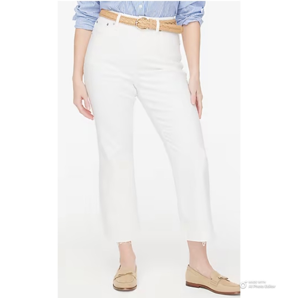 J Crew Factory White Curvy Mid-Rise Flare Crop Jeans Size 26 NWT Summer